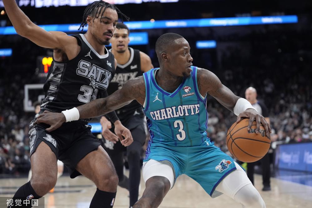 两人打造可 两人打造可