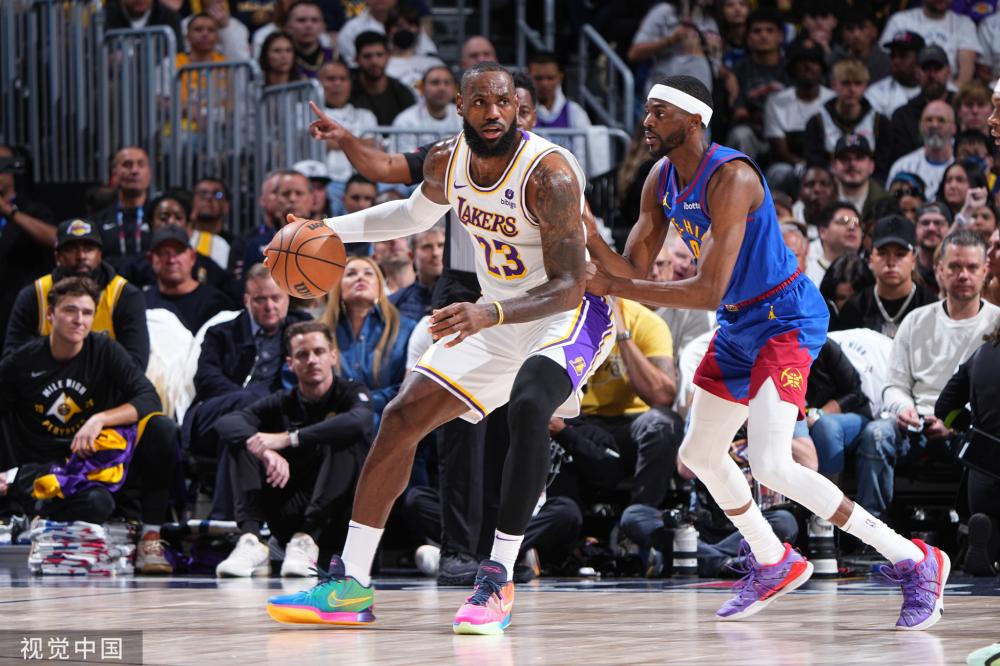 仅让球员们 仅让球员们