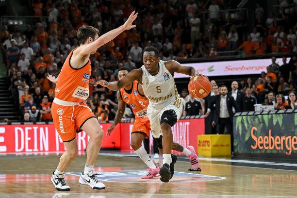 他也可以通 他也可以通