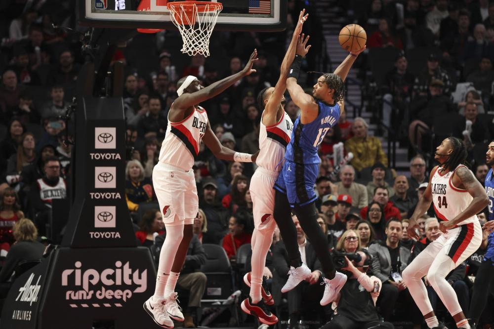 莱奥和迈尼 莱奥和迈尼